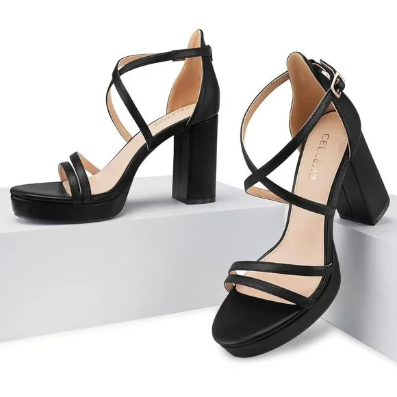 Women's Black Sandal Stylish Comfortable Chunky Blocked Strappy Heel Shoe - Picture 3 of 5